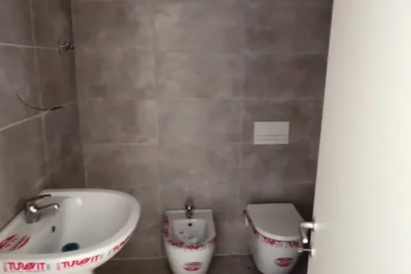 🎓 Apartament 2+1+2 per Shitje – Prane “University” School 🏙️