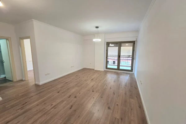 Shtepi ne shitje 1+1 ne Tirane - 218,000 Euro