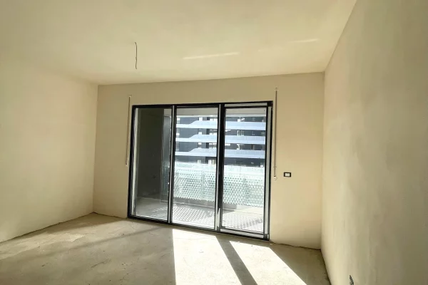 Shtepi ne shitje Apartament ne Tirane, 2+1, Mobilimi Bosh, pa mobiluar, Pagesa 191,200  Euro.