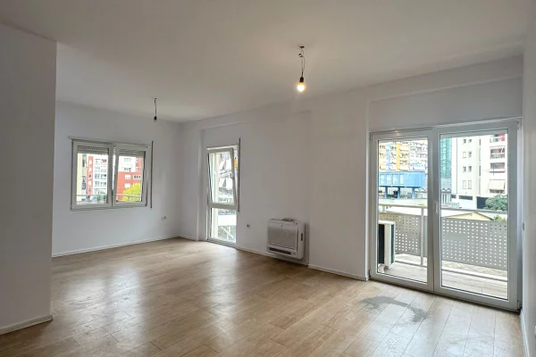 🏢 Jepet me Qira Apartament 2+1+2 – Rruga e Kosovareve, Tirane