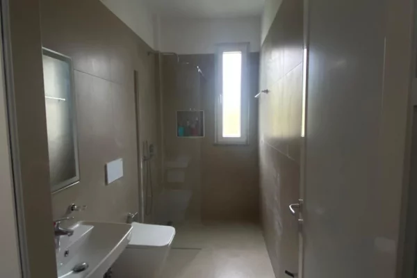 Shtepi me qera 1+1 ne Tirane - 500 Euro