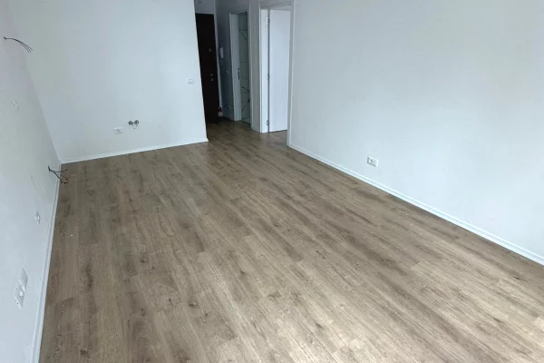 Shtepi me qera 1+1 ne Tirane - 400 Euro