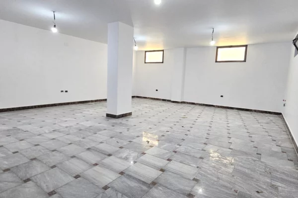 Ambient biznesi me qera 1+1 ne Tirane - 3,000 Euro