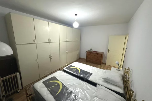 Shtepi me qera 2+1 ne Tirane - 500 Euro