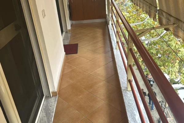 Shtepi me qera 2+1 ne Tirane - 700 Euro