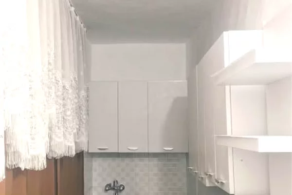 Shtepi me qera 1+1 ne Tirane - 450 Euro