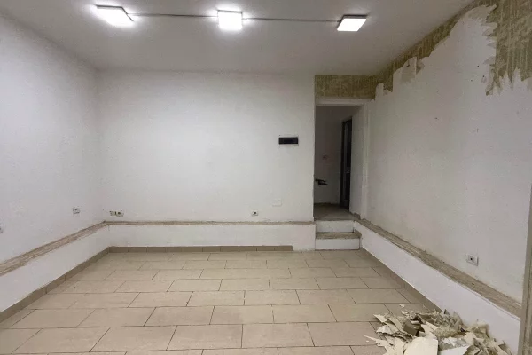 Jepet me qira ambient biznesi – Rruga Siri Kodra