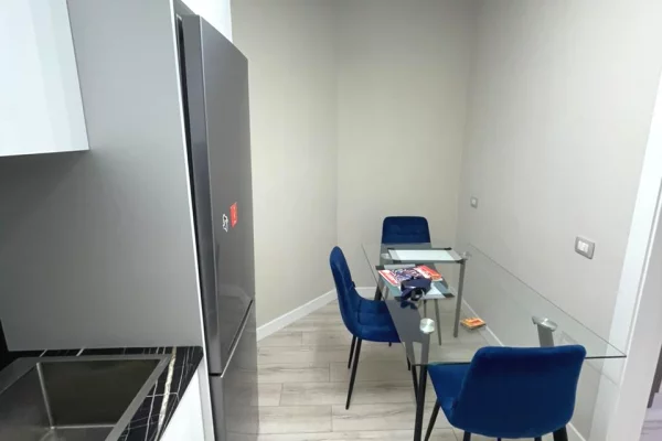 Shtepi me qera 1+1 ne Tirane - 900 Euro