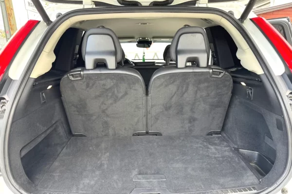 Cars for sale in Tirana, Volvo, 2017 Benzine,Kambio Automatik Payment 23,900  Euro.