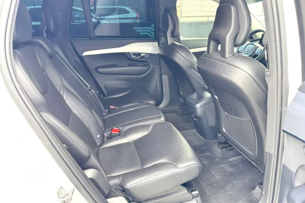 Cars for sale in Tirana, Volvo, 2017 Benzine,Kambio Automatik Payment 23,900  Euro.