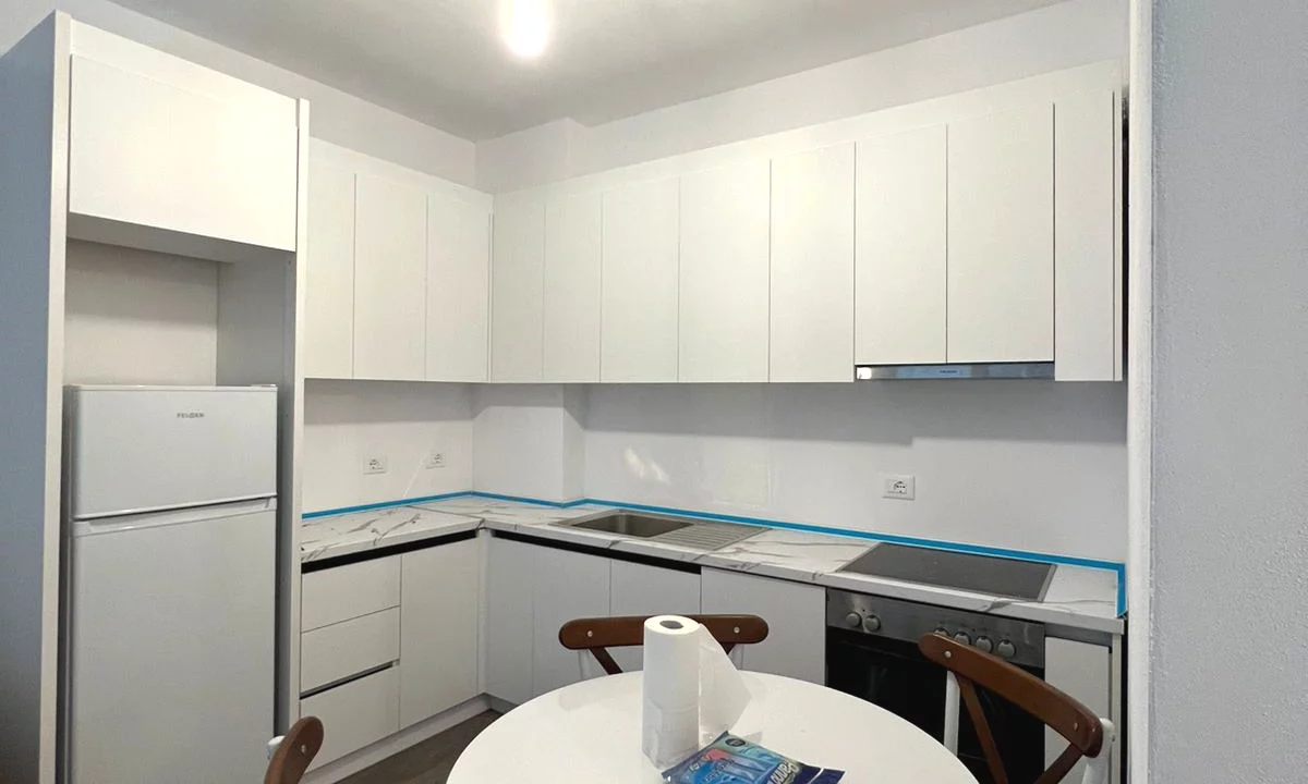 Shtepi me qera Apartament ne Tirane, 2+1, Mobilimi E mobiluar, Pagesa 600  Euro.