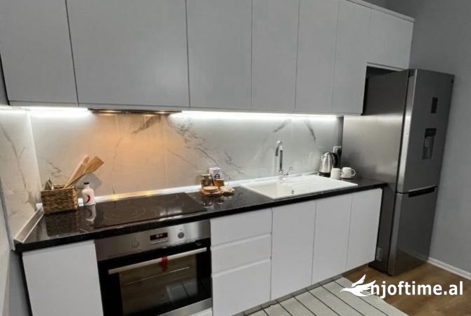 Shtepi me qera 2+1 ne Tirane - 600 Euro