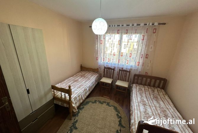 Shtepi me qera 2+1 ne Tirane - 50,000 Leke