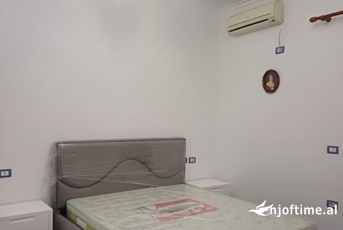 Shtepi me qera 1+1 ne Tirane - 550 Euro