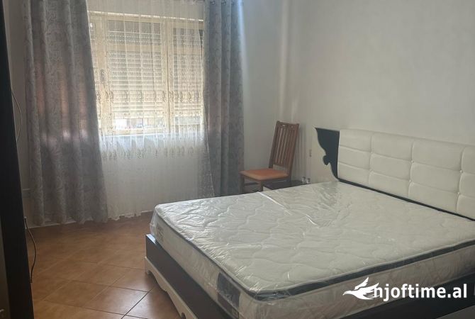 Shtepi me qera 2+1 ne Tirane - 45,000 Leke