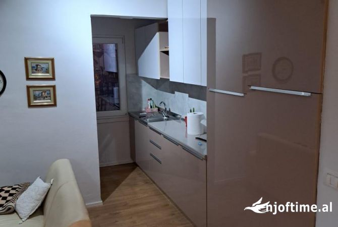 Shtepi me qera 1+1 ne Tirane - 600 Euro
