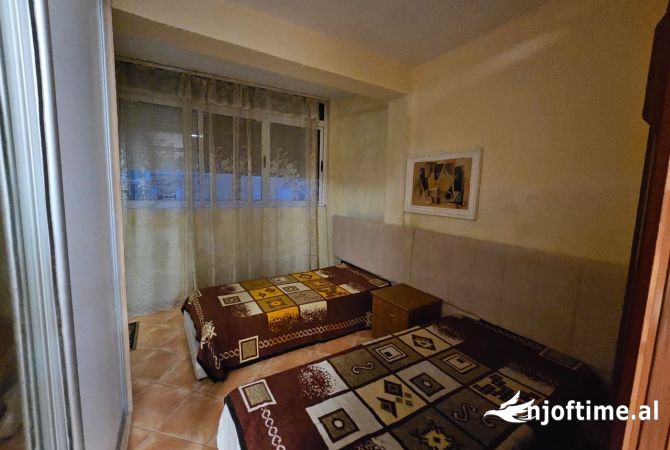 Shtepi me qera 1+1 ne Tirane - 450 Euro