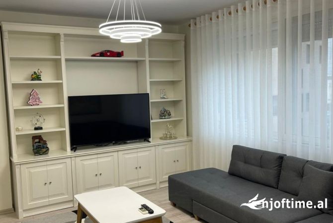Casa in affitto 1+1 a Tirana - 1,000 Euro