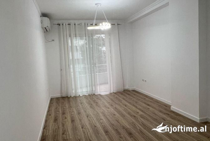 Shtepi ne shitje 1+1 ne Tirane - 99,000 Euro