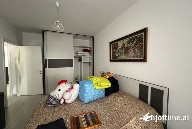 Shtepi me qera 2+1 ne Tirane - 450 Euro