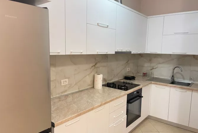 Shtepi me qera 1+1 ne Tirane - 400 Euro