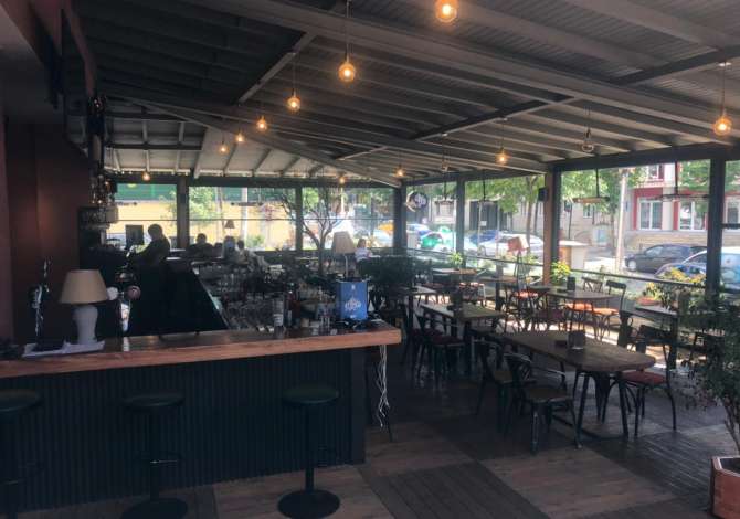 Njoftime Pune ne Tirane, Profesioni kamarier/e  , , Pagesa Me Marreveshje.