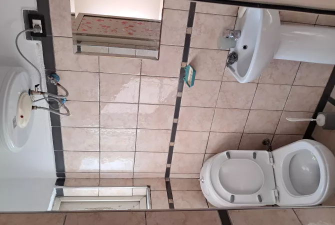 Shtepi me qera Apartament ne Tirane, Garsoniere, Mobilimi E mobiluar, Pagesa 300  Euro.