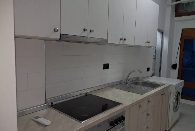 Shtepi me qera 1+1 ne Tirane - 350 Euro