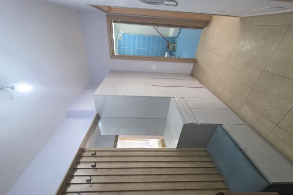 Shtepi me qera Apartament ne Tirane, 1+1, Mobilimi E mobiluar, Pagesa 50,000  Leke.