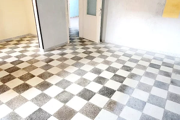 Casa in vendita 1+1 a Kavaja - 100,000 Euro