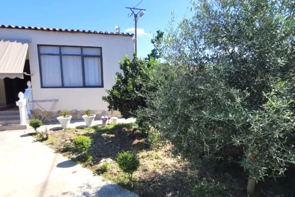 Casa in vendita 1+1 a Kavaja - 75,000 Euro