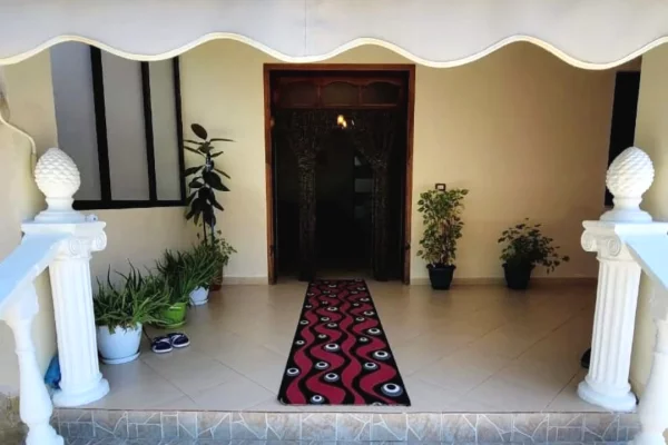 Shtepi ne shitje Shtepi Private ne Kavaje, 1+1, Mobilimi E mobiluar, Pagesa 75,000  Euro.