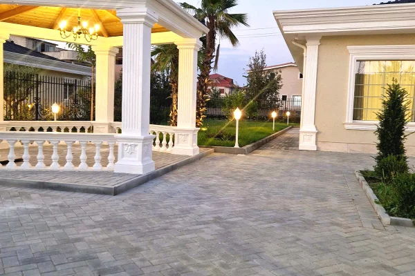 Luxury villas for sale in Kavaja 3+1, In Part