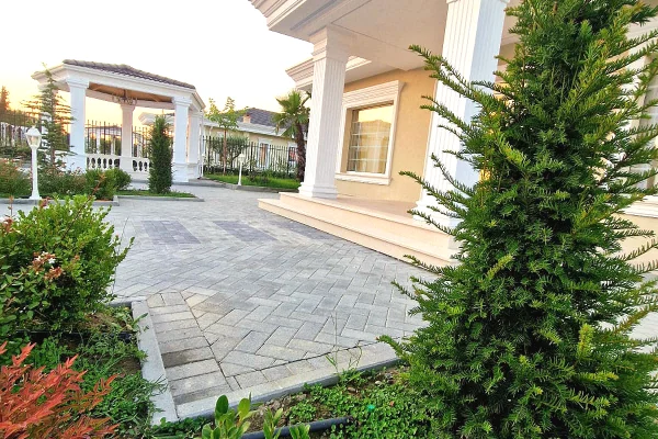 Shtepi ne shitje 3+1 ne Kavaje - 315,000 Euro