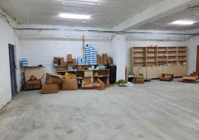 Ambient biznesi me qera 4+1 ne Tirane - 45,000 Leke