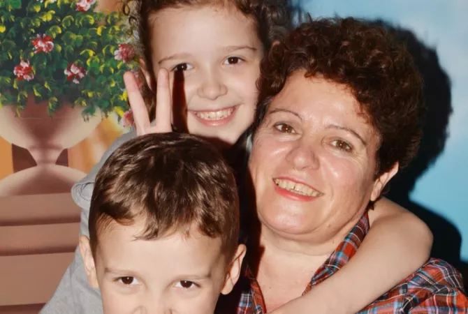 Domanda di lavoro Cura dei bambini (tata)