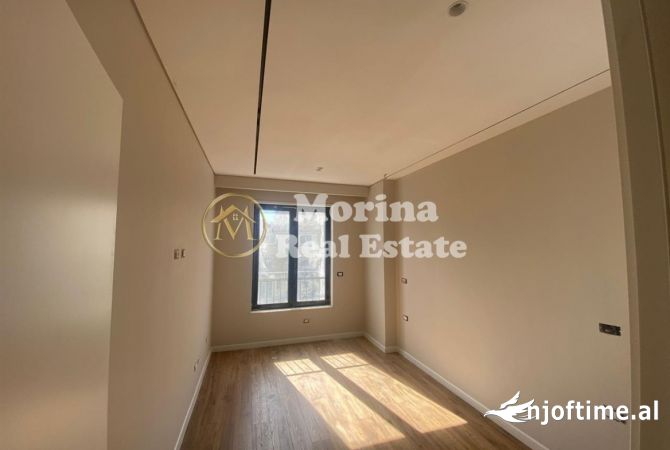 Shtepi me qera 2+1 ne Tirane - 750 Euro