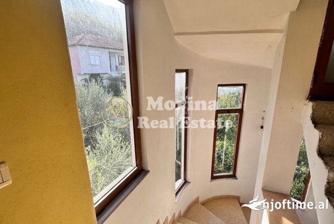Shtepi ne shitje 4+1 ne Tirane - 340,000 Euro