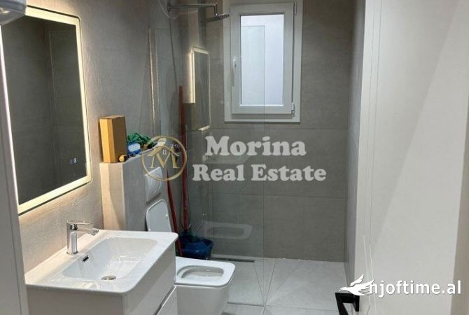 Shtepi me qera 2+1 ne Tirane - 800 Euro