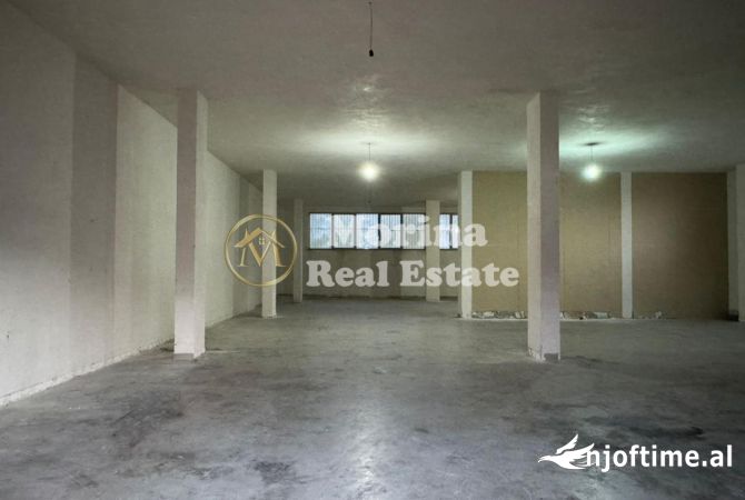 Ambient biznesi me qera 4+1 ne Tirane - 1,500 Euro