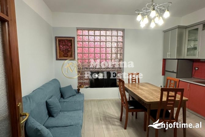 Shtepi me qera 2+1 ne Tirane - 750 Euro