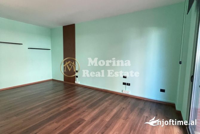 Ambient biznesi me qera 3+1 ne Tirane - 1,400 Euro