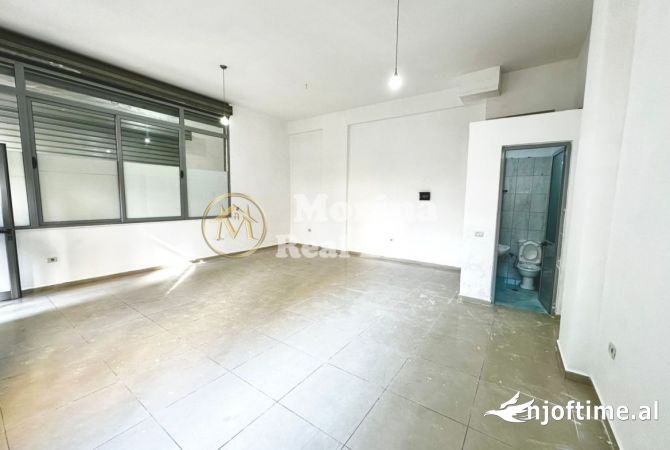 Ambient biznesi ne shitje 1+1 ne Tirane - 64,000 Euro