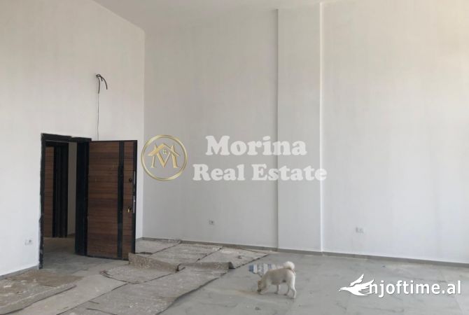 Ambient biznesi me qera 3+1 ne Tirane - 600 Euro