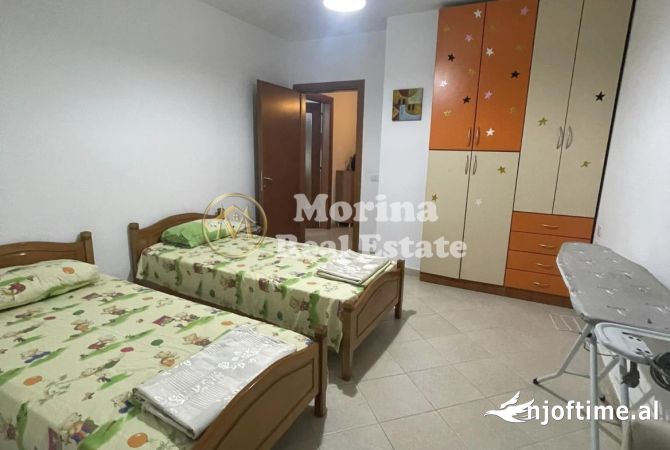 Shtepi me qera 2+1 ne Tirane - 700 Euro