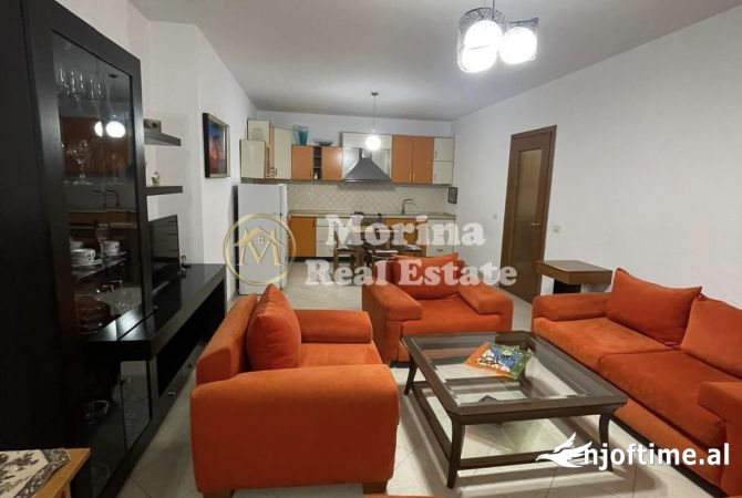 Shtepi me qera 2+1 ne Tirane - 700 Euro