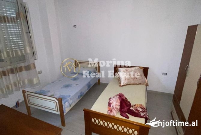 Shtepi me qera Shtepi Private ne Tirane, 2+1, Mobilimi E mobiluar, Pagesa 500  Euro.