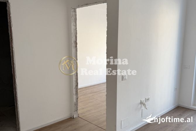 Shtepi ne shitje Apartament ne Tirane, 1+1, Mobilimi Bosh, pa mobiluar, Pagesa 69,000  Euro.