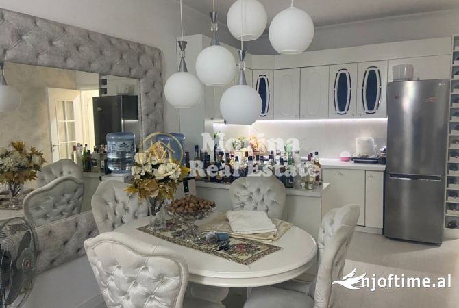 Shtepi ne shitje 2+1 ne Tirane - 160,000 Euro