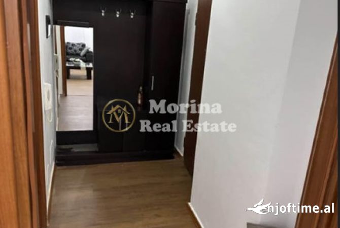 Shtepi ne shitje Apartament ne Tirane, 2+1, Mobilimi E mobiluar, Pagesa 165,000  Euro.